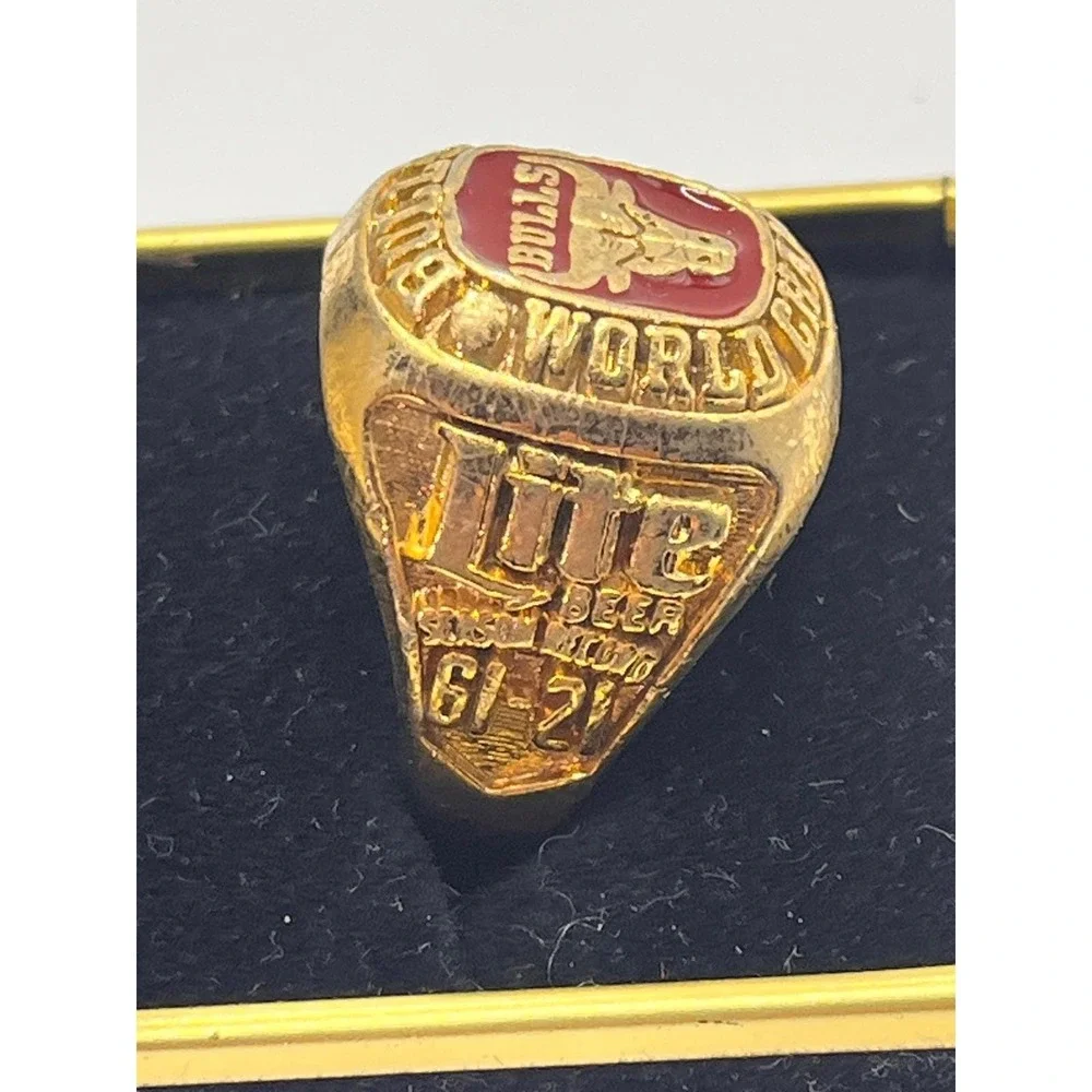 Chicago‎ Bulls 1991 World Champions NBA Miller Lite Beer Season Record Ring